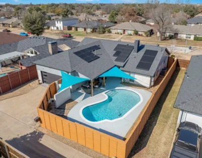 Pool Oasis w/5 BR 4 Bath Air Hockey Pool PingPong